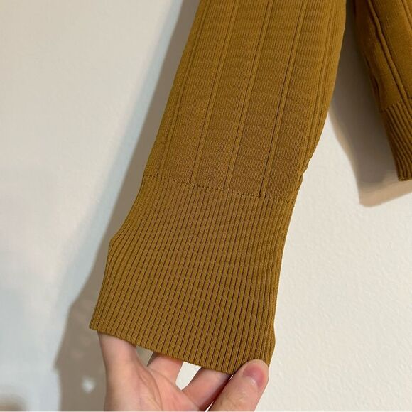 J. Crew Supersculpt V-Neck Cardigan Sweater Size XL Stretch Casual Fall - Picture 2 of 10